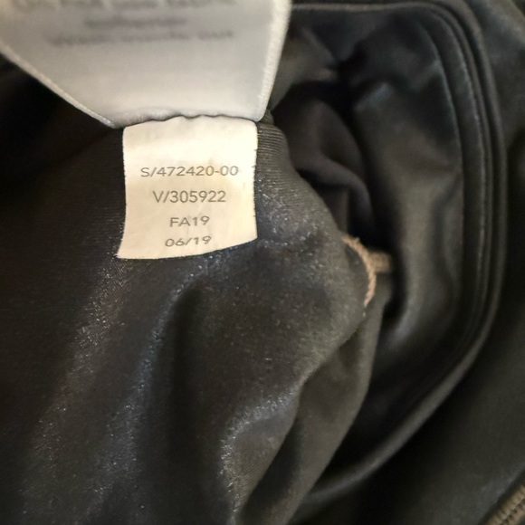 Athleta Elation Ultra High Rise Shimmer Tight - Picture 7 of 9